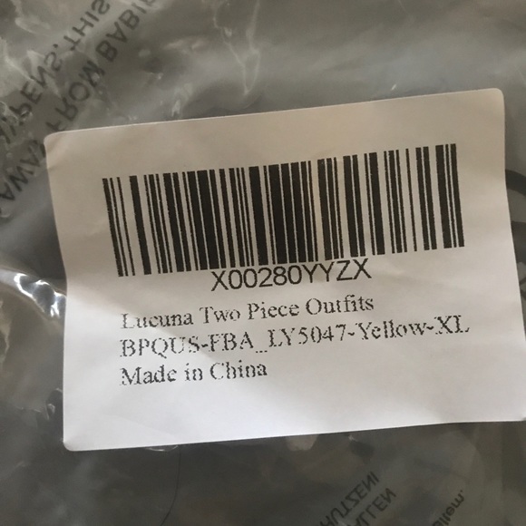 Two piece short set - Picture 2 of 3